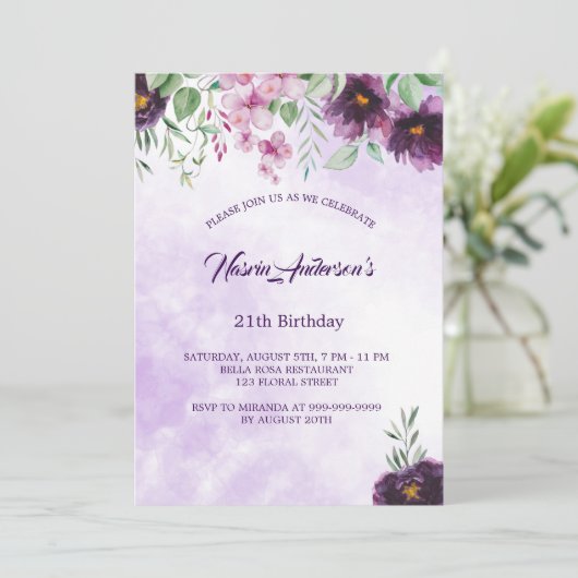 Elegant Purple Floral Birthday Invitation (Debout devant)