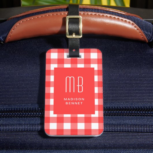Elegant Red Gingham Monogram Bagagelabel (Voorkant Insitu 2)