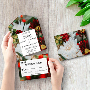 Elegant red roses bloesems floral Weddenschap All In One Uitnodiging