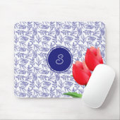 Elegant Red Tulips Spring Floral Blue Monogram Muismat (Met muis)