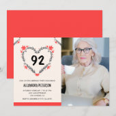 Elegant rood bloemenhart voor haar 92e verjaardag kaart (Voorkant / Achterkant)