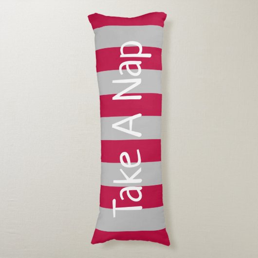 Elegant rood en grijs gestreept Gezegde Lichaamskussen (Voorkant Verticaal)