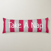 Elegant rood en grijs gestreept Gezegde Lichaamskussen (Voorkant)