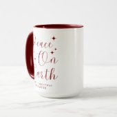Elegant rood script Vrede op aarde Vrolijk kerstfe Mok (Voorkant links)
