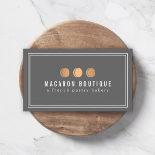 Elegant Roos Gold Macaron Trio Logo op grijs Visitekaartje