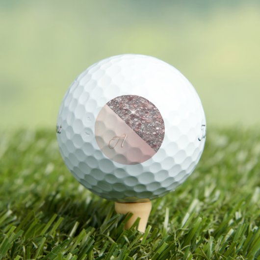 Elegant Roos Gold Monogram Golfballen (Insitu Shirt)