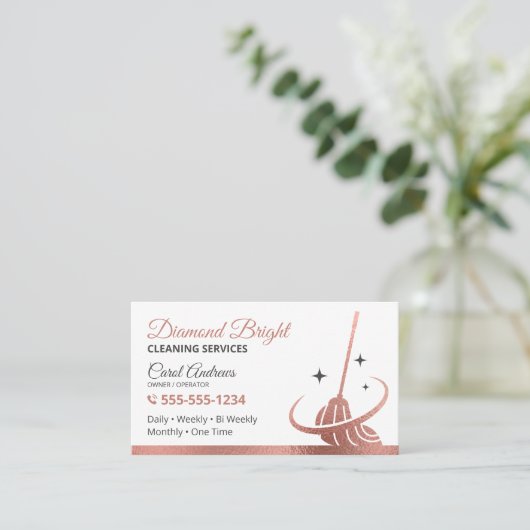 Elegant Roos Gouden Folie Janitorial Huis Reinigin Visitekaartje (Staand voorkant)