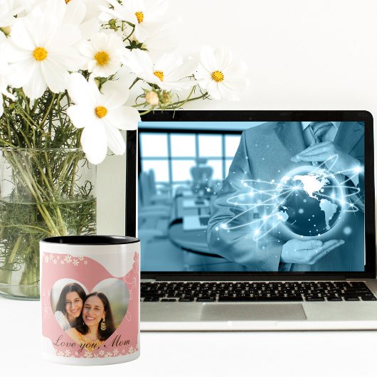 Élégant rose Fleur Coeur Forme Photo Mug