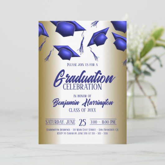 Elegant Royal Blue en Gold Afstuderen Celebration Kaart (Staand voorkant)