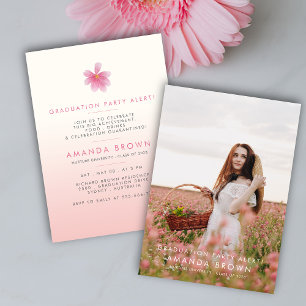 Elegant Roze Bloemen Afstudeerfeest 2025 Kaart