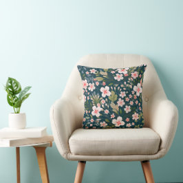 Elegant roze en wit bloemmotief kussen