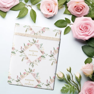 Elegant roze Floral Gold Script aangepaste bruilof Cadeaupapier