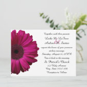 Elegant roze Gerbera Daisy Wedding Invitation Kaart (Staand voorkant)