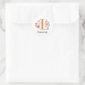 Elegant Roze Monogram Bloemen Initiaal Letter L Ronde Sticker (Tas)