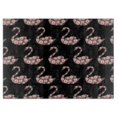 Elegant roze zwaan op zwarte achtergrond snijplank (Voorkant)