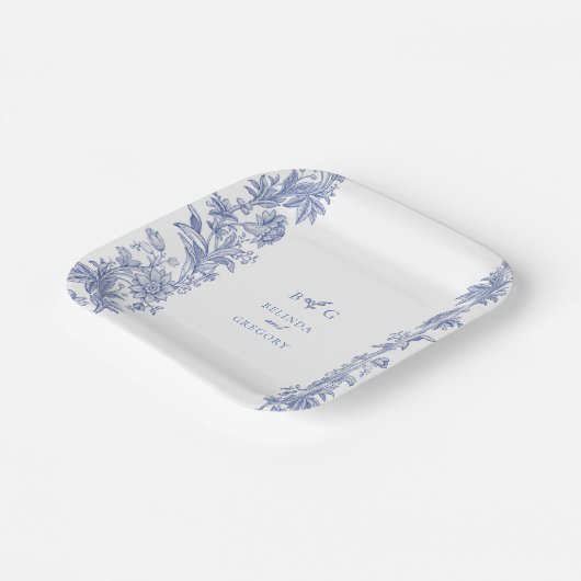 Elegant  rustiek Frans blauw bloemenbruiloft Papieren Bordje (Gebogen)