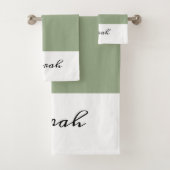 Elegant Sage Green Calligraphy Name Bath Towel Set Bad Handdoek (Insitu)