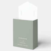 Elegant Sage Groen Hart Script Bruiloft Bedankdoosjes (Geopend)