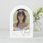 Elégant Sage Simple Photo 2025 Grad Faire-part (Debout devant)