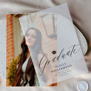 Elegant script afstuderen zwart-wit afstuderen vellum uitnodigingen
