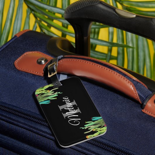 Elegant Script Black White Girly Floral Monogram L Bagagelabel (Voorkant Insitu 1)