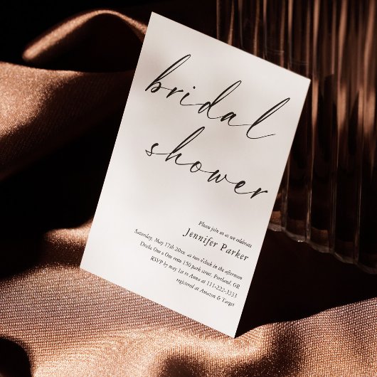 Élégant Script Bridal Shower Invitation Minimalist