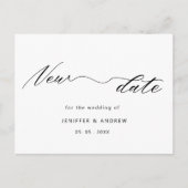 Elegant script bruiloft Verander de datum Briefkaa Briefkaart (Voorkant)