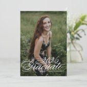 Elegant Script Class of 2025 Foto Afstuderen Aankondiging (Staand voorkant)