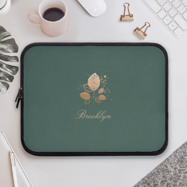 Elegant Script Custom Name Roos Gold Floral Laptop Sleeve (Creator heeft geüpload)