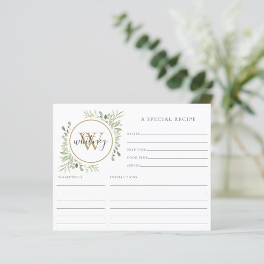 Elegant Script Gold Monogram Greenery Recipcard (Staand voorkant)