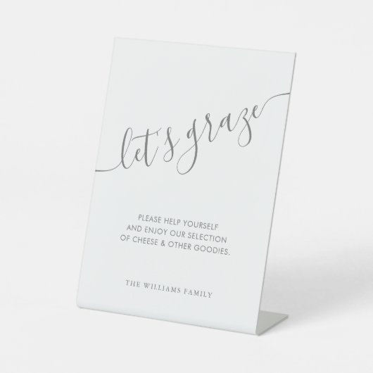 Elegant Script Grijze Grazing Tafel Bruiloft Reclamebord Met Voetstuk (Voorkant)
