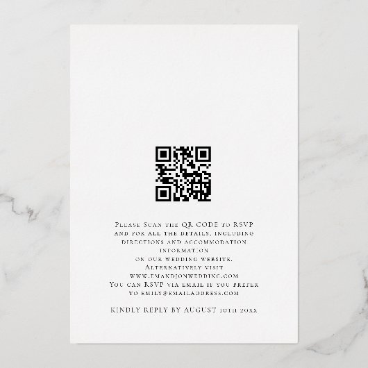 Elegant Script Initiaal QR Code Weddenschap Real Folie Uitnodiging (Achterkant)