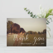 Élégant script Mariage photo Carte de remerciement (Debout devant)