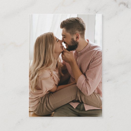 Elegant Script Minimale Foto QR Code Bruiloft RSVP Informatiekaartje (Achterkant)