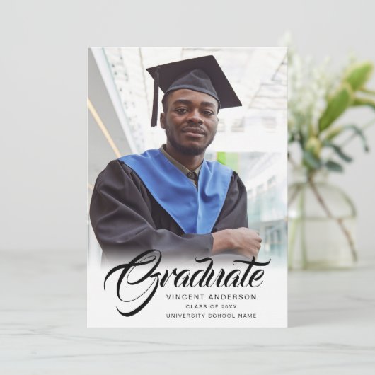 Elegant script | Moderne foto van Afstudeerder Aankondiging (Staand voorkant)