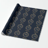 Elegant script Monogram Aangepaste Luxe Zwart Goud Cadeaupapier (Uitgerold)