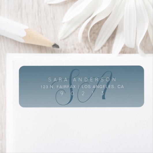 Elegant Script Monogram Ombre Blauw Retouradres Etiket (Insitu)