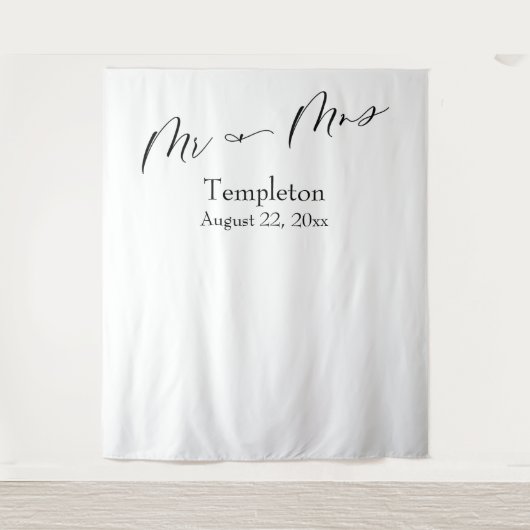Elegant Script Mr & Mrs Simple Photo Background Wandkleed (Voorkant)