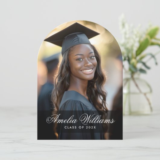 Elegant script naam foto afstuderen aankondiging (Staand voorkant)