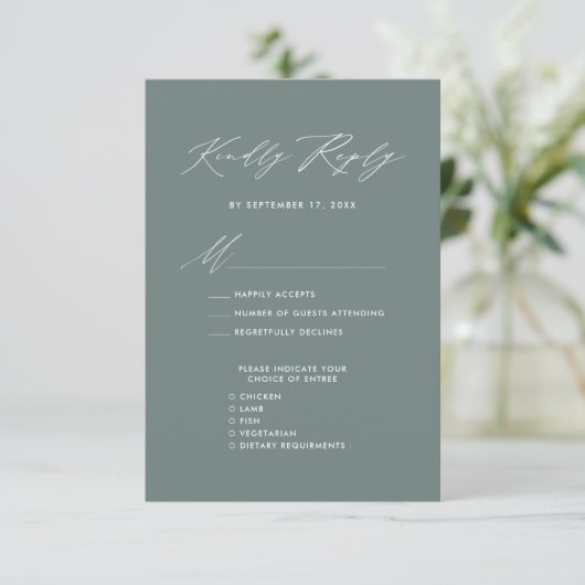 Elegant Script Sage Groen Minimalistisch Bruiloft  RSVP Kaartje (Staand voorkant)