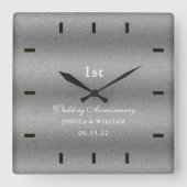 Elegant Script Silver Wedding Jubileum Keepslag Vierkante Klok (Voorkant)