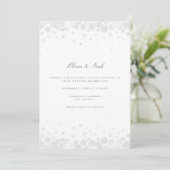 Elegant Script Snowflakes Bruiloft Uitnodiging Kaa (Staand voorkant)