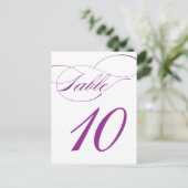 Elegant Script Table Number Briefkaart | Paars (Staand voorkant)