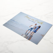 Elegant Script Vrede op Aarde Persoonlijk Folie Feestdagenkaart (Gedraaid)