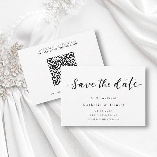 Elegant Script Zwart-wit QR Code Bruiloft Save The Date