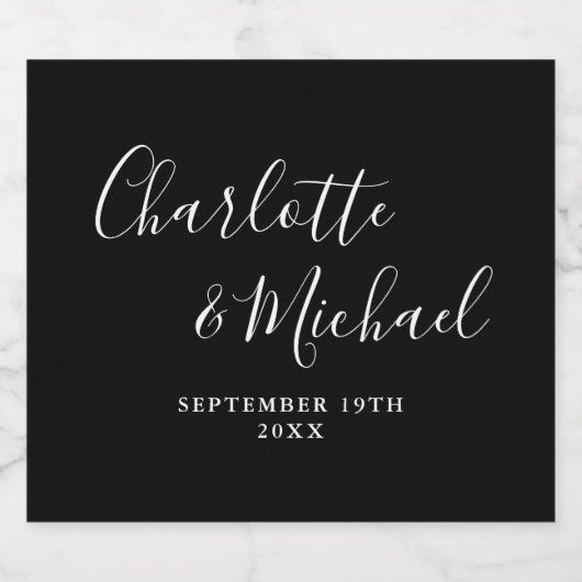Elegant Signature Script Black and White Wedding Bier Etiket (Enkel label)