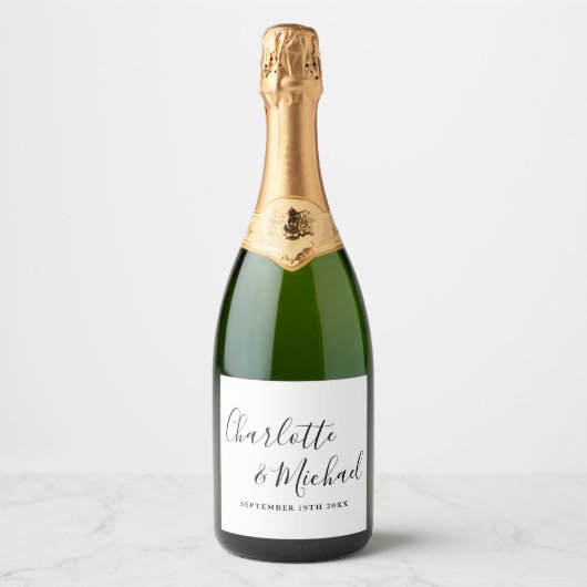 Elegant Signature Script Black and White Wedding Sparkling Wijnetiket (Voorkant)