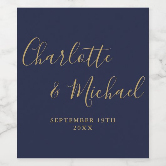 Elegant Signature Script Navy Blue Gold Bruiloft Wijn Etiket (Enkel label)