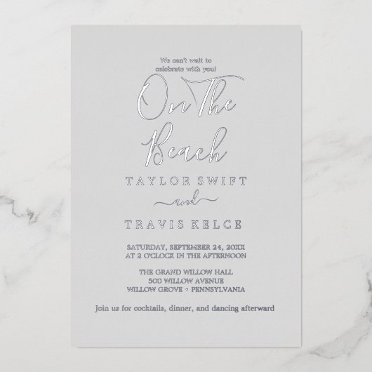Elegant Silver Foil | Grijs op het strand Folie Uitnodiging (Voorkant)