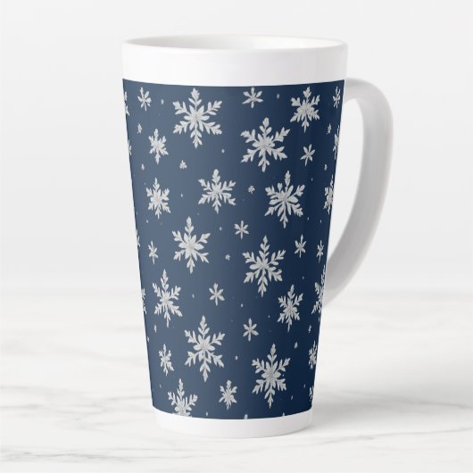 Elegant Silver Snowflake | Winter Holiday  Latte Mok (Rechterhoek)